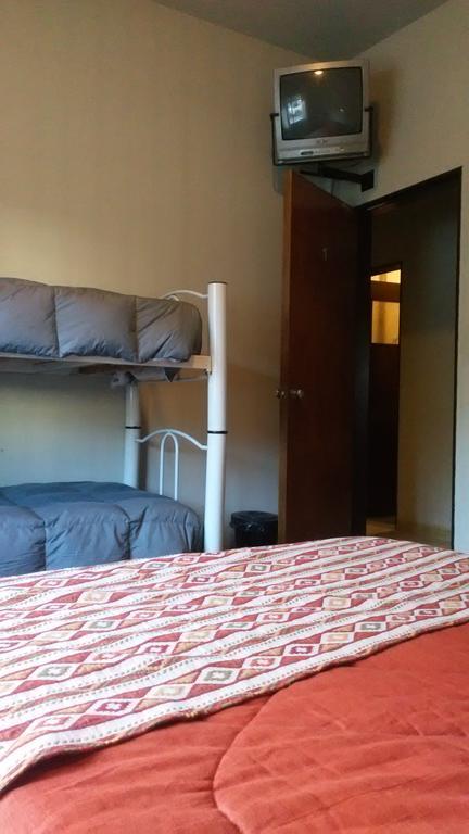 Loica Hostel Puerto Madryn Exterior photo